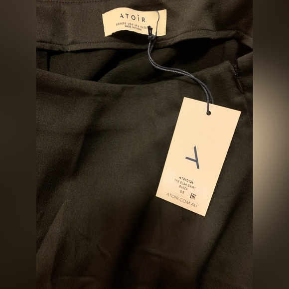 Revolve: New The Elsa Skirt Atoir size Small - Picture 4 of 4